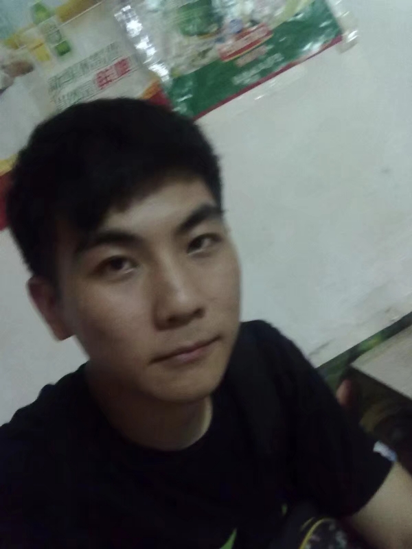 蜡笔小新的第三张照片--南宁相亲服务中心