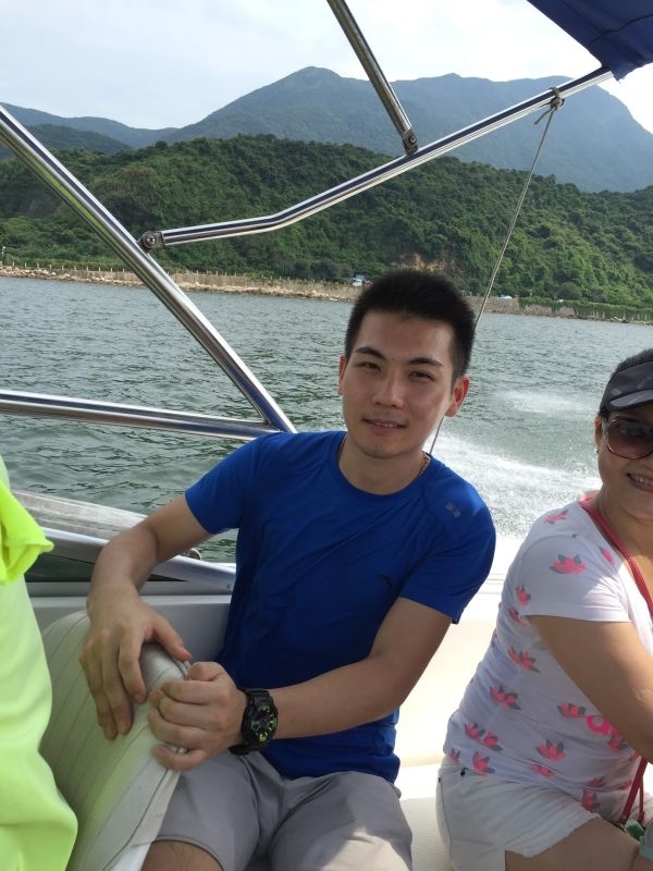 蜡笔小新的第五张照片--南宁相亲服务中心