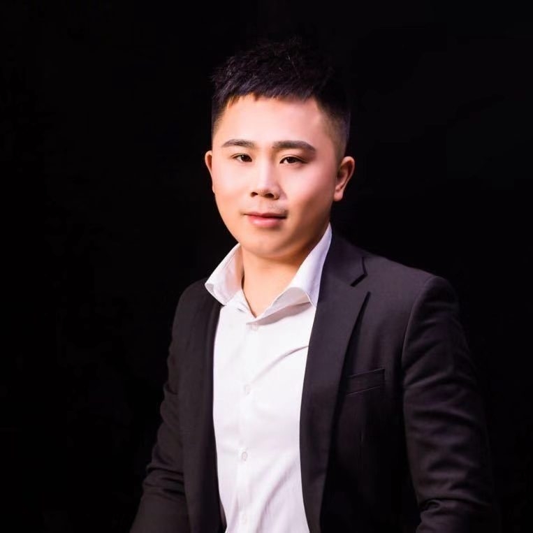 只欠东风的第一张照片--南宁相亲服务中心