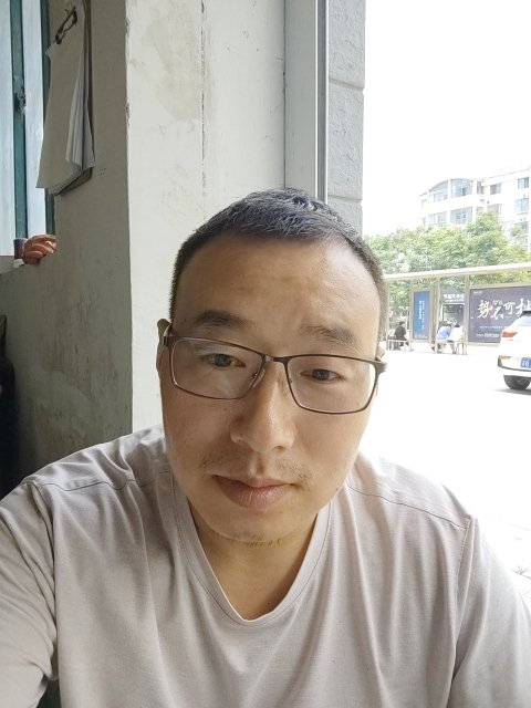 转身的距离的第一张照片--南宁相亲服务中心