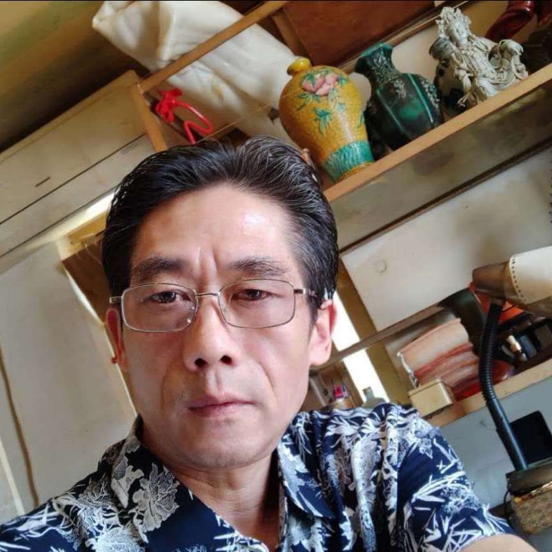 没有爱情也要飞渡一生的第一张照片--南宁相亲服务中心