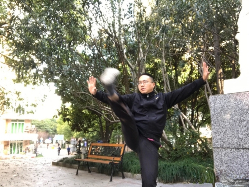 自故深情好受伤的第三张照片--南宁相亲服务中心