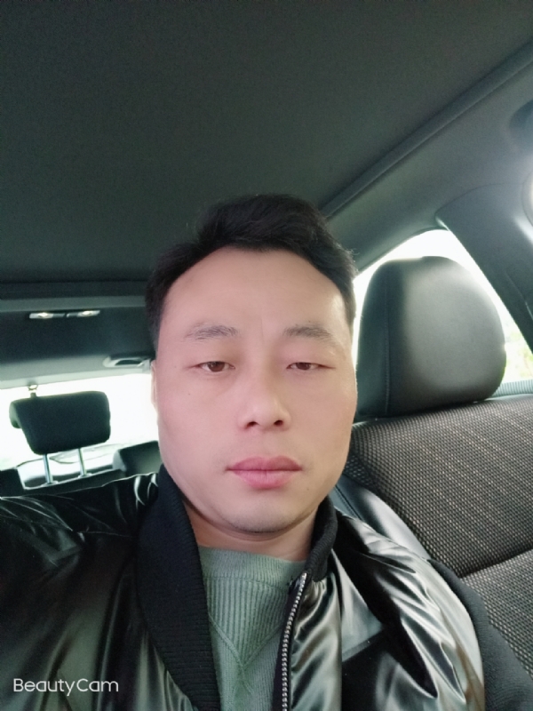 放飞的羊的第一张照片--南宁相亲服务中心