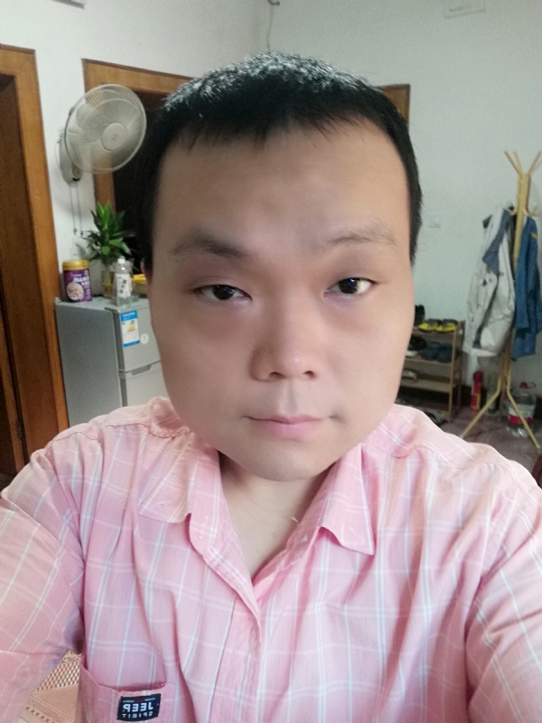 人人的第二张照片--南宁相亲服务中心