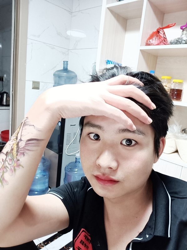 一纸荒年的第一张照片--南宁相亲服务中心