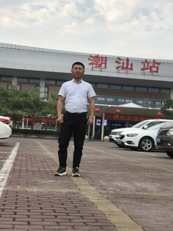 健华的第三张照片--南宁相亲服务中心