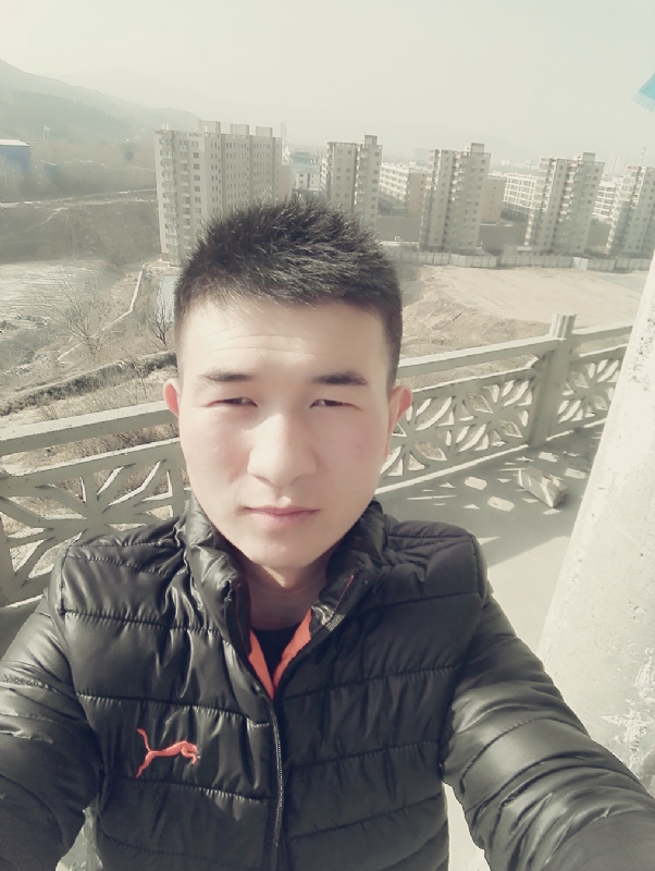 兵心依旧的第一张照片--南宁相亲服务中心