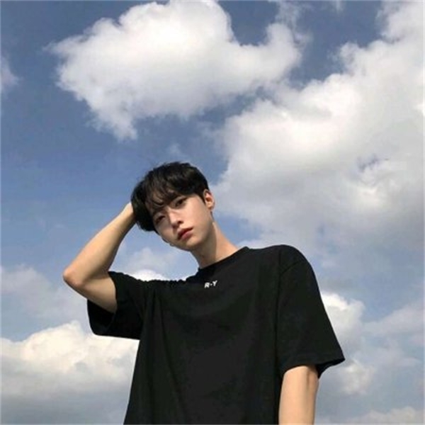 不忘初心的第一张照片--南宁相亲服务中心