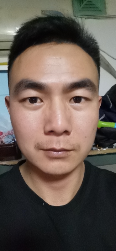 朴实无华的第一张照片--南宁相亲服务中心