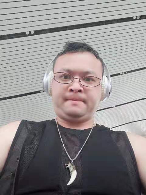 醉叶孤城的第一张照片--南宁相亲服务中心