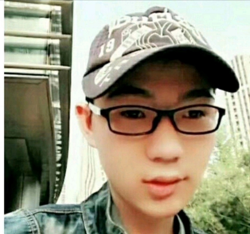 小霪虫的第三张照片--南宁相亲服务中心