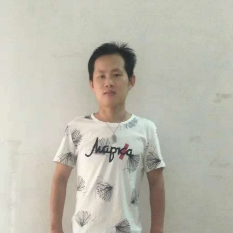 平平的第一张照片--南宁相亲服务中心