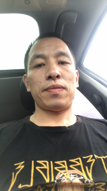 迷茫的第一张照片--南宁相亲服务中心