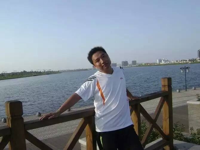 才乡痴情的第二张照片--南宁相亲服务中心