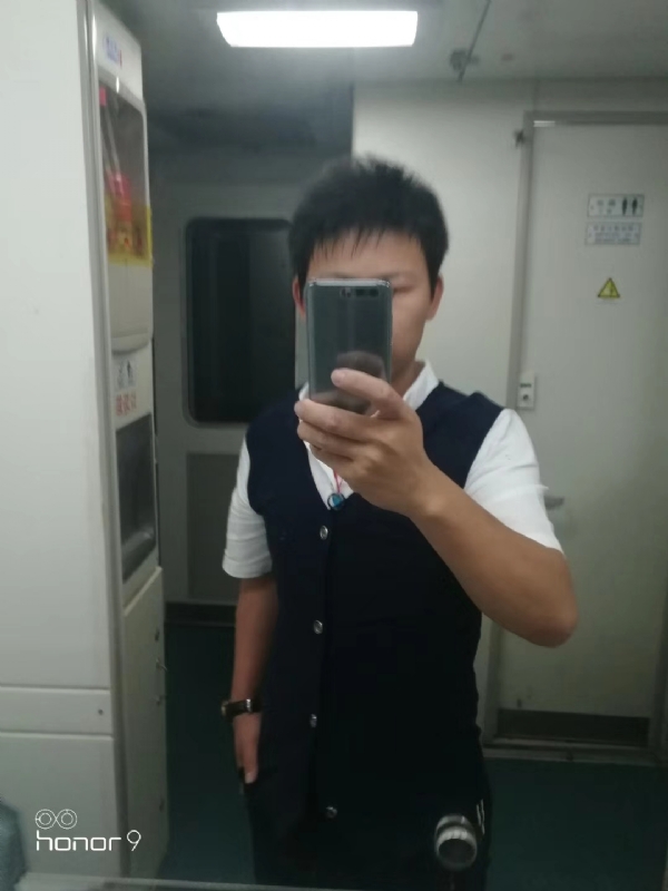 阳光下de幸福的第一张照片--南宁相亲服务中心