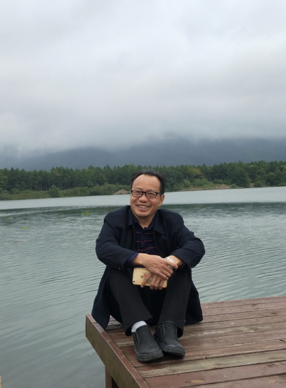 老牛的第一张照片--南宁相亲服务中心