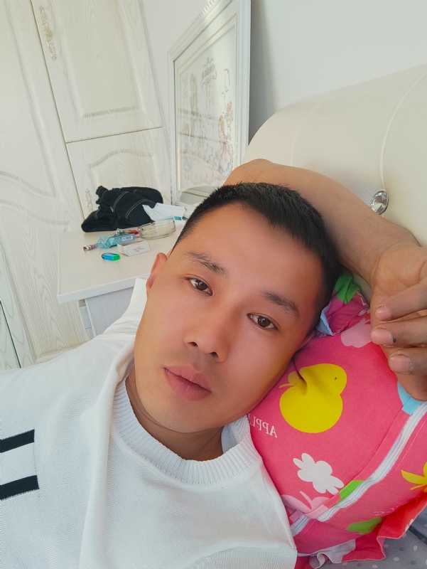 一个人的第一张照片--南宁相亲服务中心