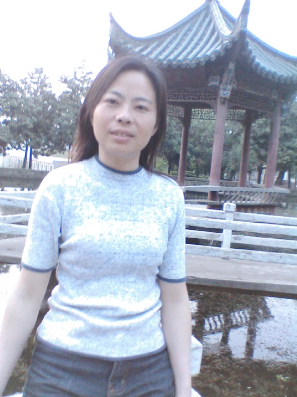 小草的第二张照片--南宁相亲服务中心