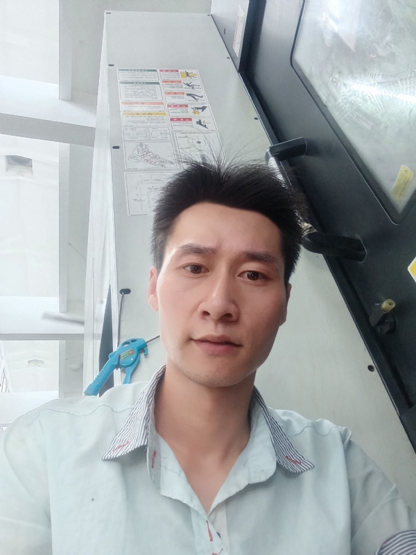 丽影封存的第一张照片--南宁相亲服务中心