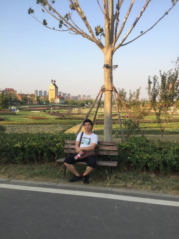 大鹏的第一张照片--南宁相亲服务中心