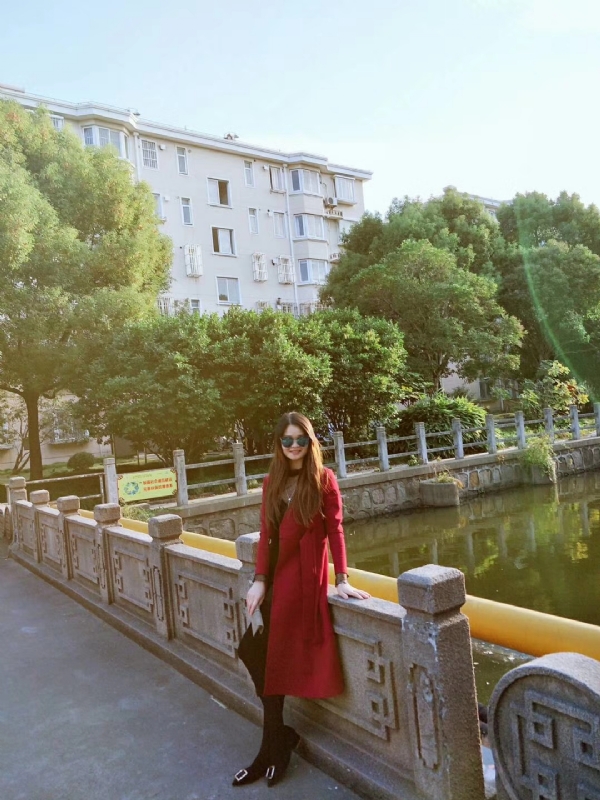 yaya的第一张照片--南宁相亲服务中心