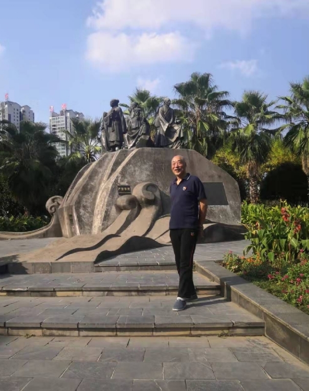 笨笨男的第一张照片--南宁相亲服务中心