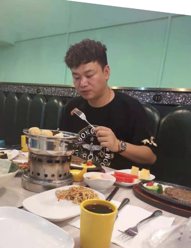 杰的第二张照片--南宁相亲服务中心