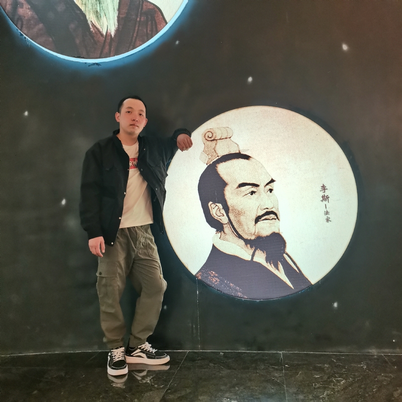 小灰灰的第三张照片--南宁相亲服务中心