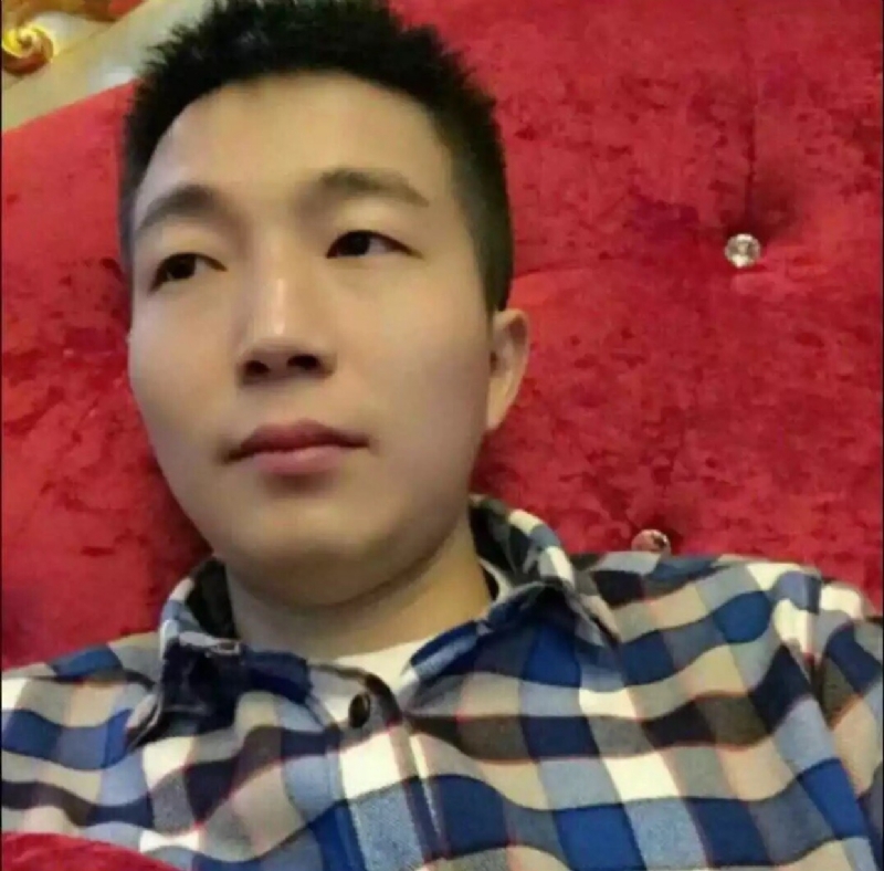 崩塌的信仰的第一张照片--南宁相亲服务中心