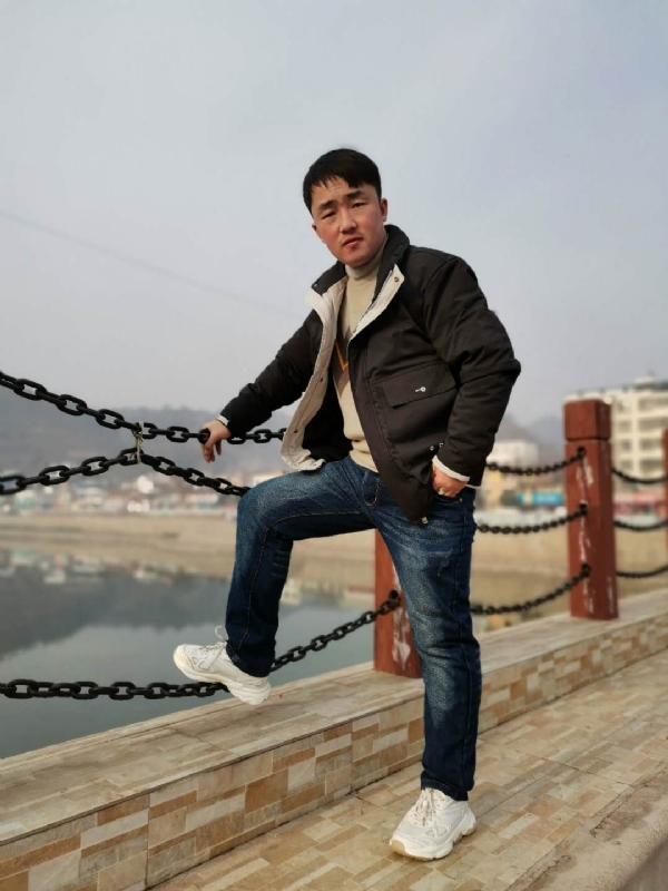 性情中人的第一张照片--南宁相亲服务中心