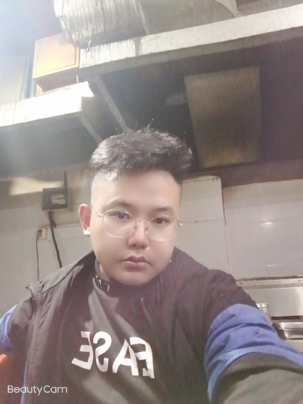 棒哥的第二张照片--南宁相亲服务中心