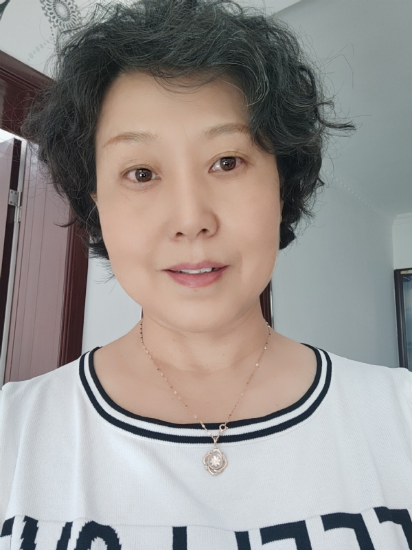 甜果的第一张照片--南宁相亲服务中心