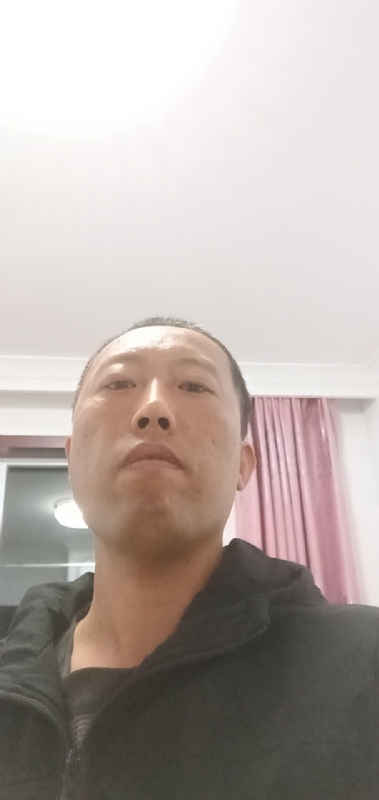 月上云端的第一张照片--南宁相亲服务中心