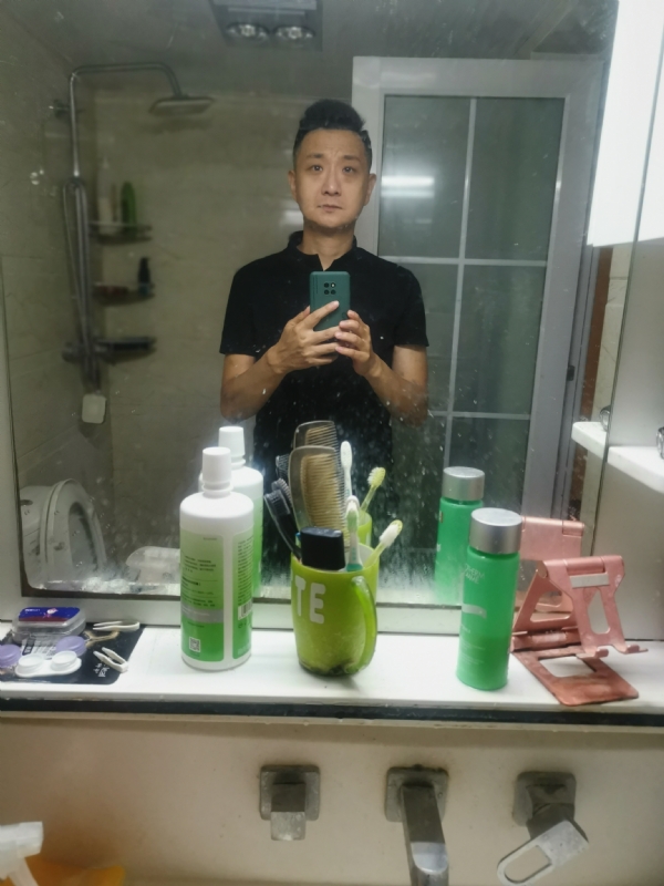 龙少的第一张照片--南宁相亲服务中心