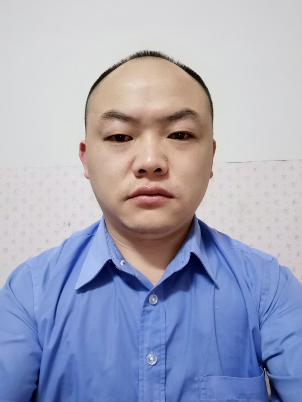 与子携老的第一张照片--南宁相亲服务中心