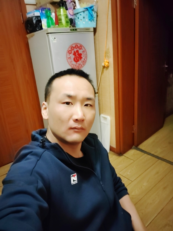 子昂的第一张照片--南宁相亲服务中心