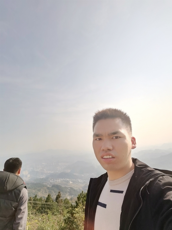 小学生的第二张照片--南宁相亲服务中心