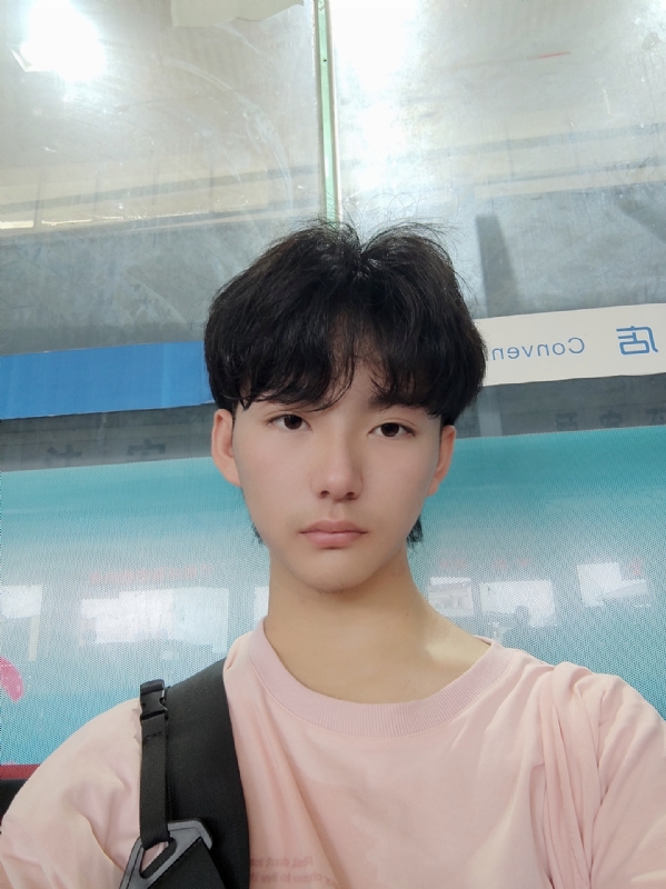 钱嘉豪的第二张照片--南宁相亲服务中心