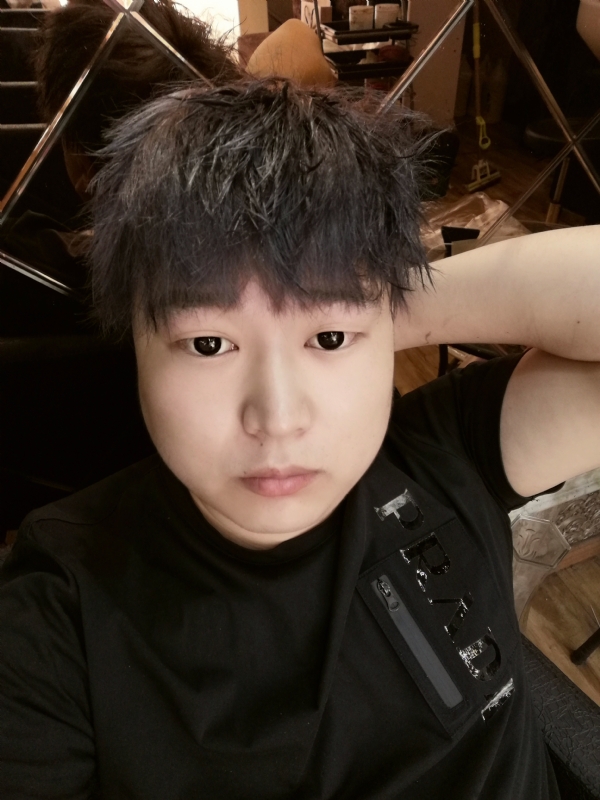 夜微凉的第二张照片--南宁相亲服务中心