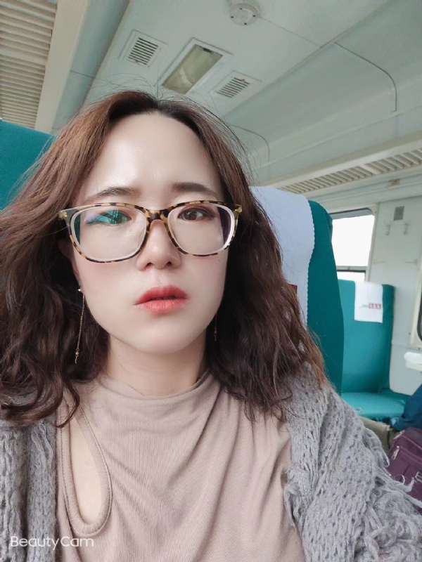 云烟成雨的第一张照片--南宁相亲服务中心