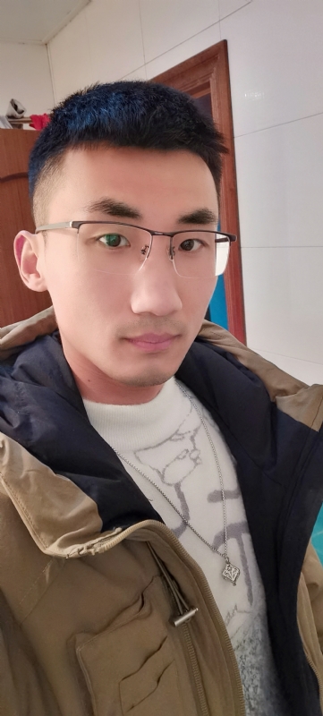 闯红灯吐泡泡的第二张照片--南宁相亲服务中心