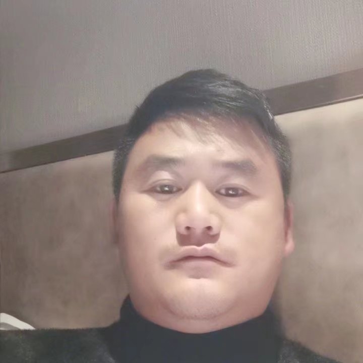 奔跑的第一张照片--南宁相亲服务中心