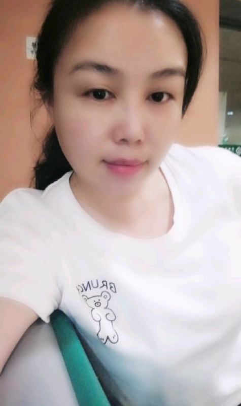 淡淡的云的第四张照片--南宁相亲服务中心