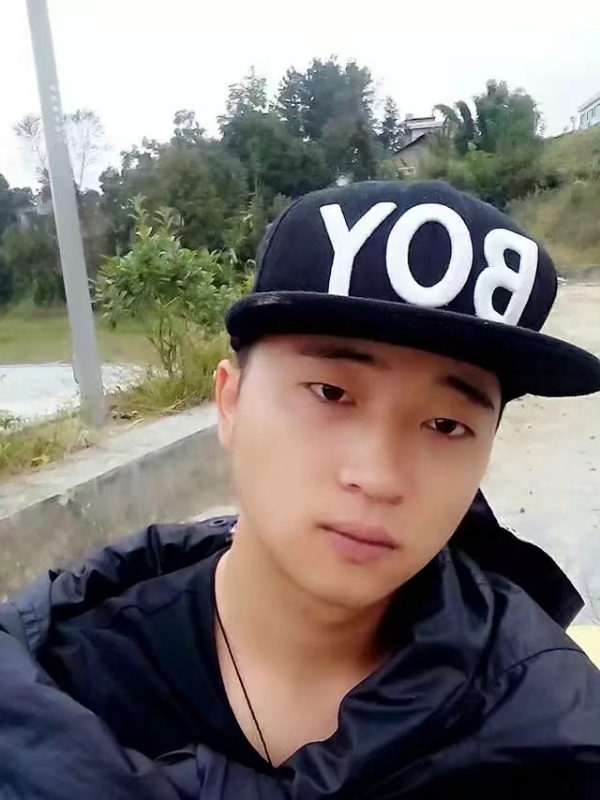 南来北往的第一张照片--南宁相亲服务中心