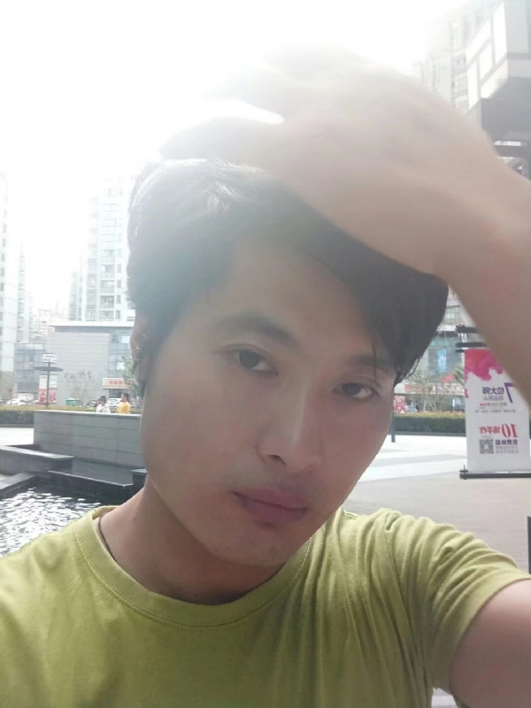 钢铁侠的第一张照片--南宁相亲服务中心