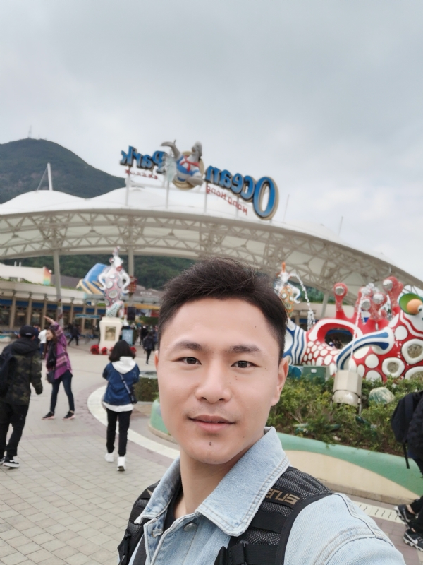 伸手摘星星的第一张照片--南宁相亲服务中心