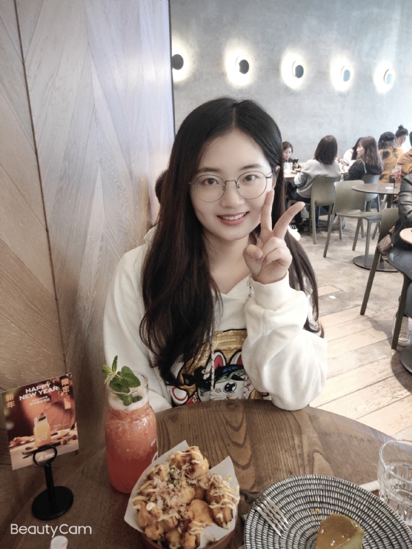 皮卡小姐的第一张照片--南宁相亲服务中心