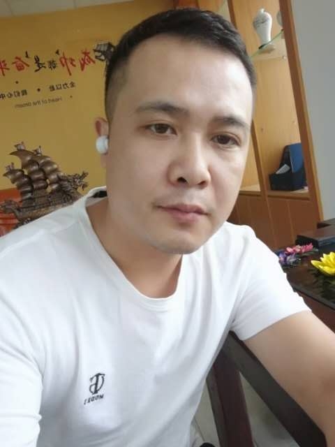 礼哥的第二张照片--南宁相亲服务中心