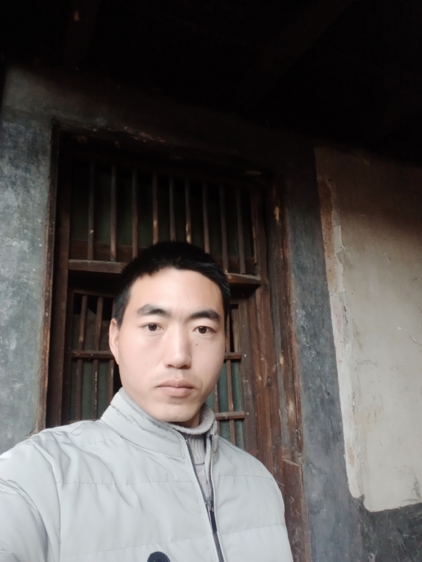 嫁与娶的第一张照片--南宁相亲服务中心