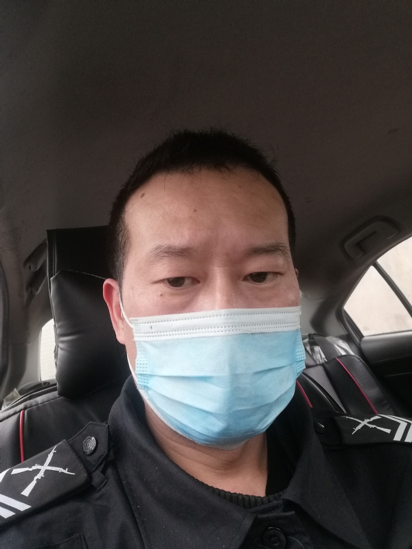 不会躲的刺猬的第一张照片--南宁相亲服务中心